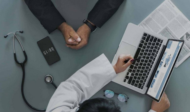 Can Doctors Train Medical Sales Reps Better